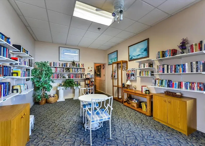 Holiday home Oceanfront Capri Indoor Pool Tennis Pickleball And Balcony