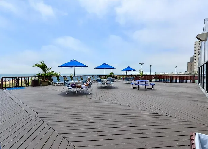 Oceanfront Capri Indoor Pool Tennis Pickleball And Balcony *